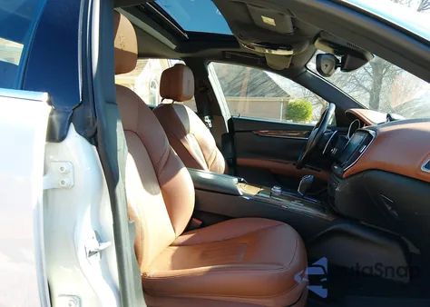 2018 Maserati Ghibli from USA, damaged, VIN ZAM57XSA9J1304970